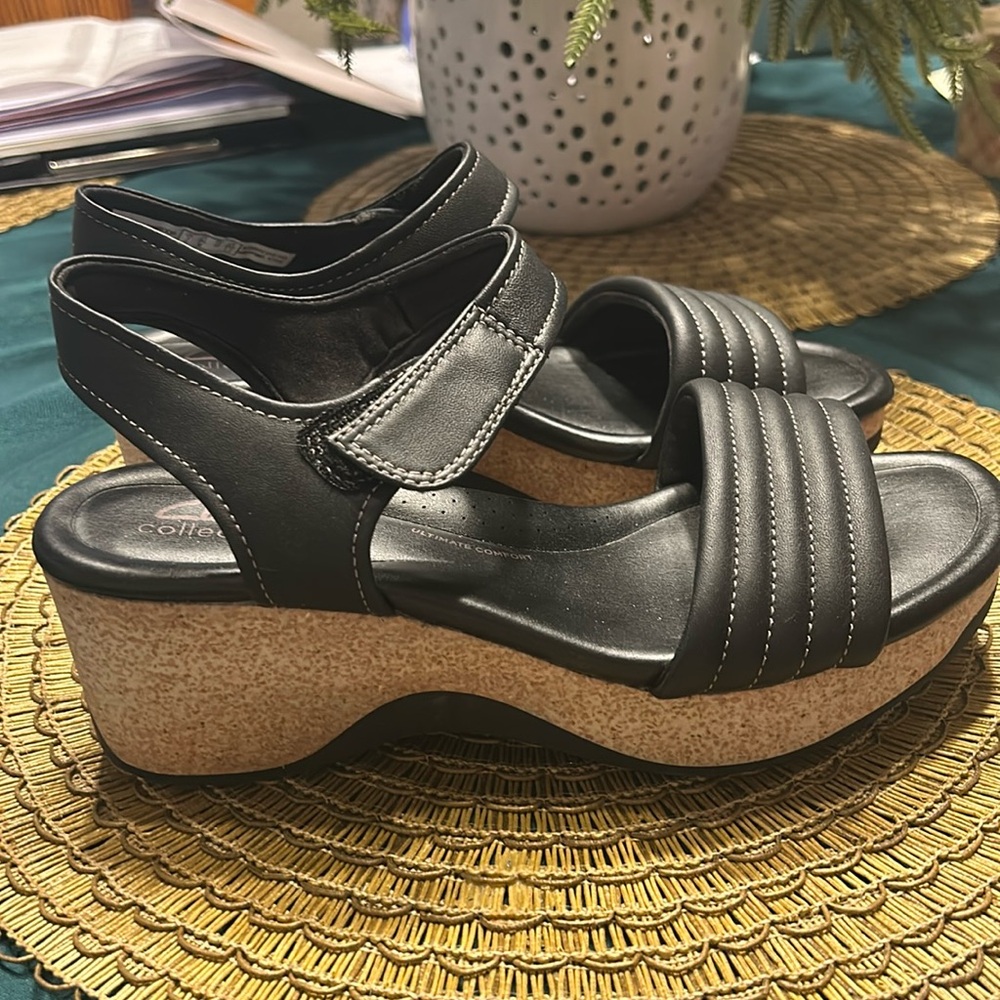 Clarks Platform Comfort Sandals - Chelseah Gem